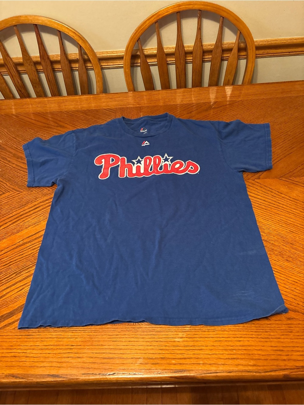 Majestic Phillies Hoskins 17 Royal Blue Logo T-Shirt